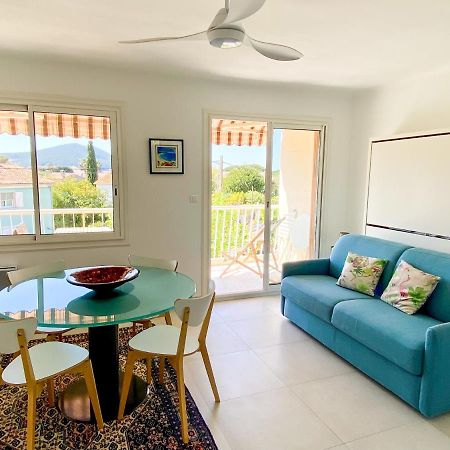 Appartement bord de mer avec terrasse Saint-Cyr-sur-Mer Eksteriør bilde