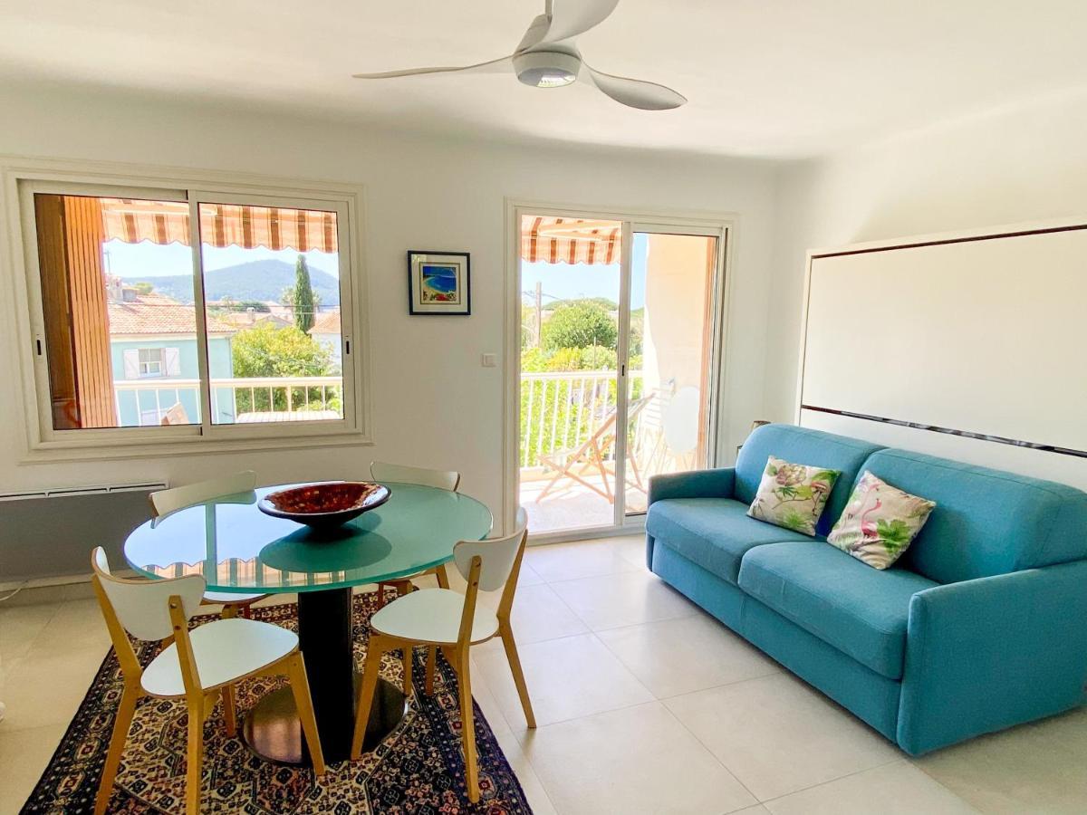 Appartement bord de mer avec terrasse Saint-Cyr-sur-Mer Eksteriør bilde